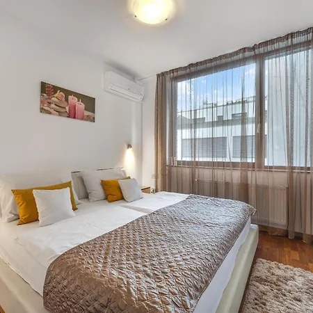 Appartement Revon Business 48 Dunajska, Free Parking Bratislava