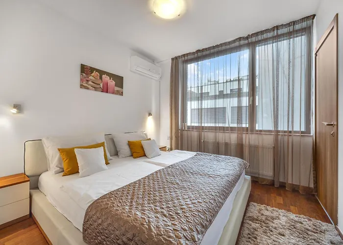 شقة Revon Business 48 Dunajska, Free Parking براتسيلافا